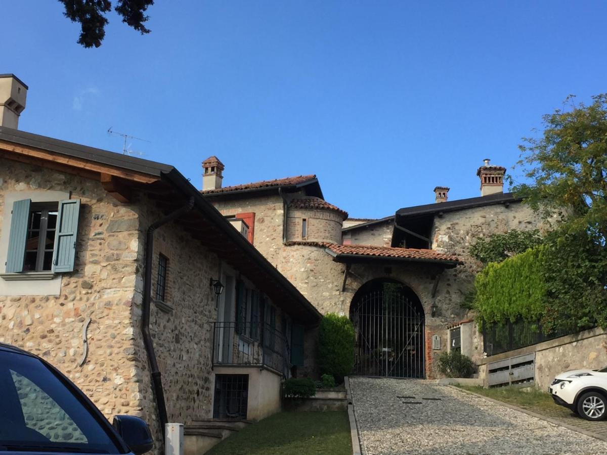 B & B Da Giusy Корте Франка Екстериор снимка