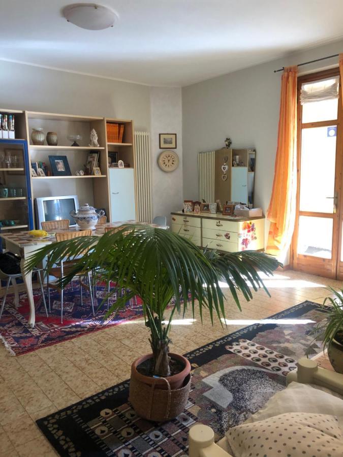 B & B Da Giusy Корте Франка Екстериор снимка