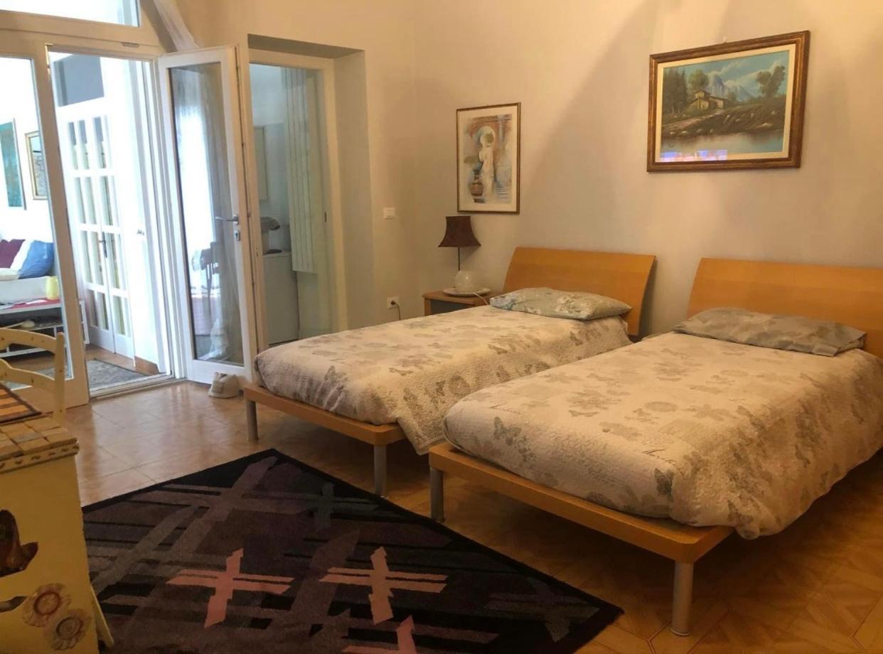 B & B Da Giusy Корте Франка Екстериор снимка